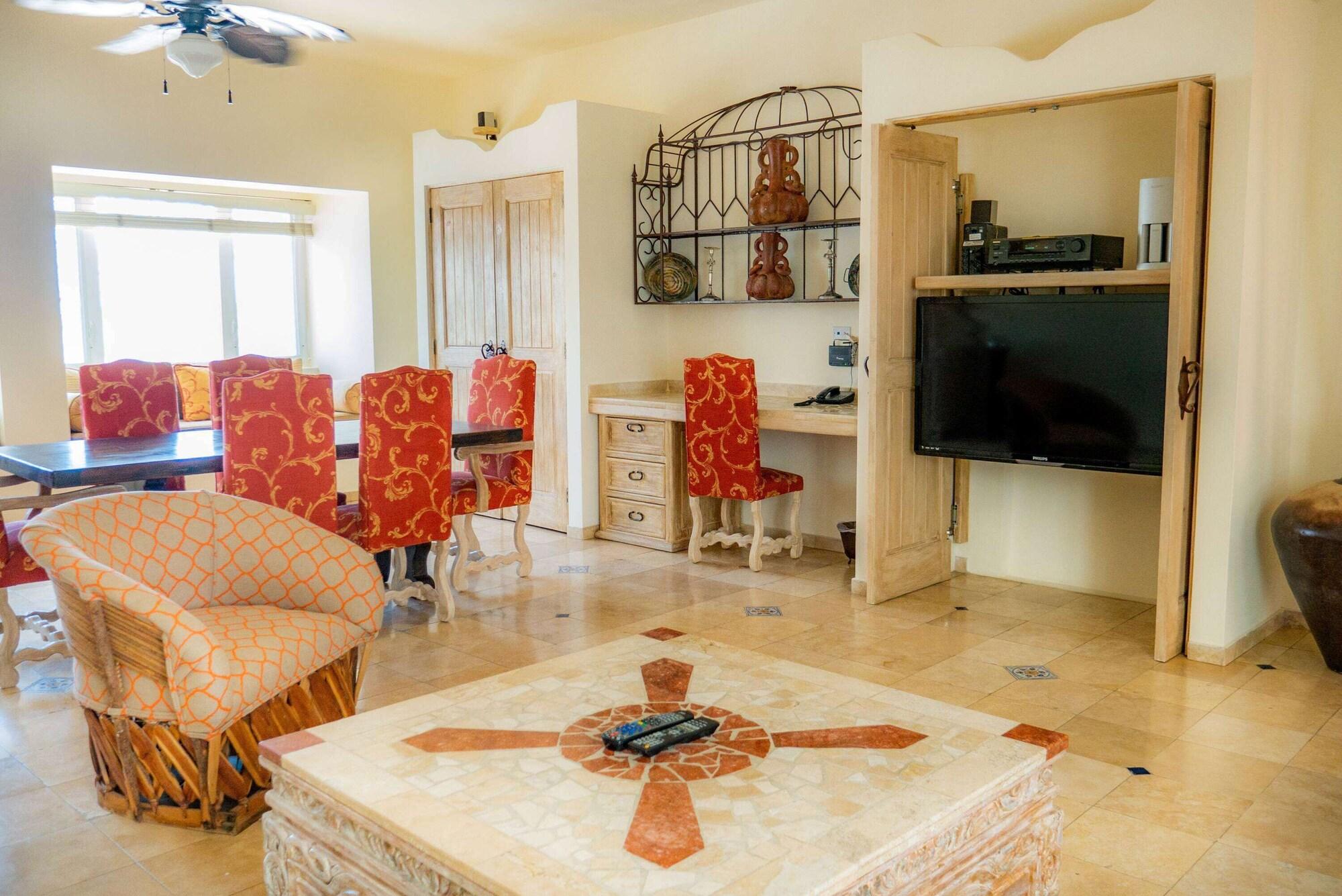 Cabos Golf By Vri Resort