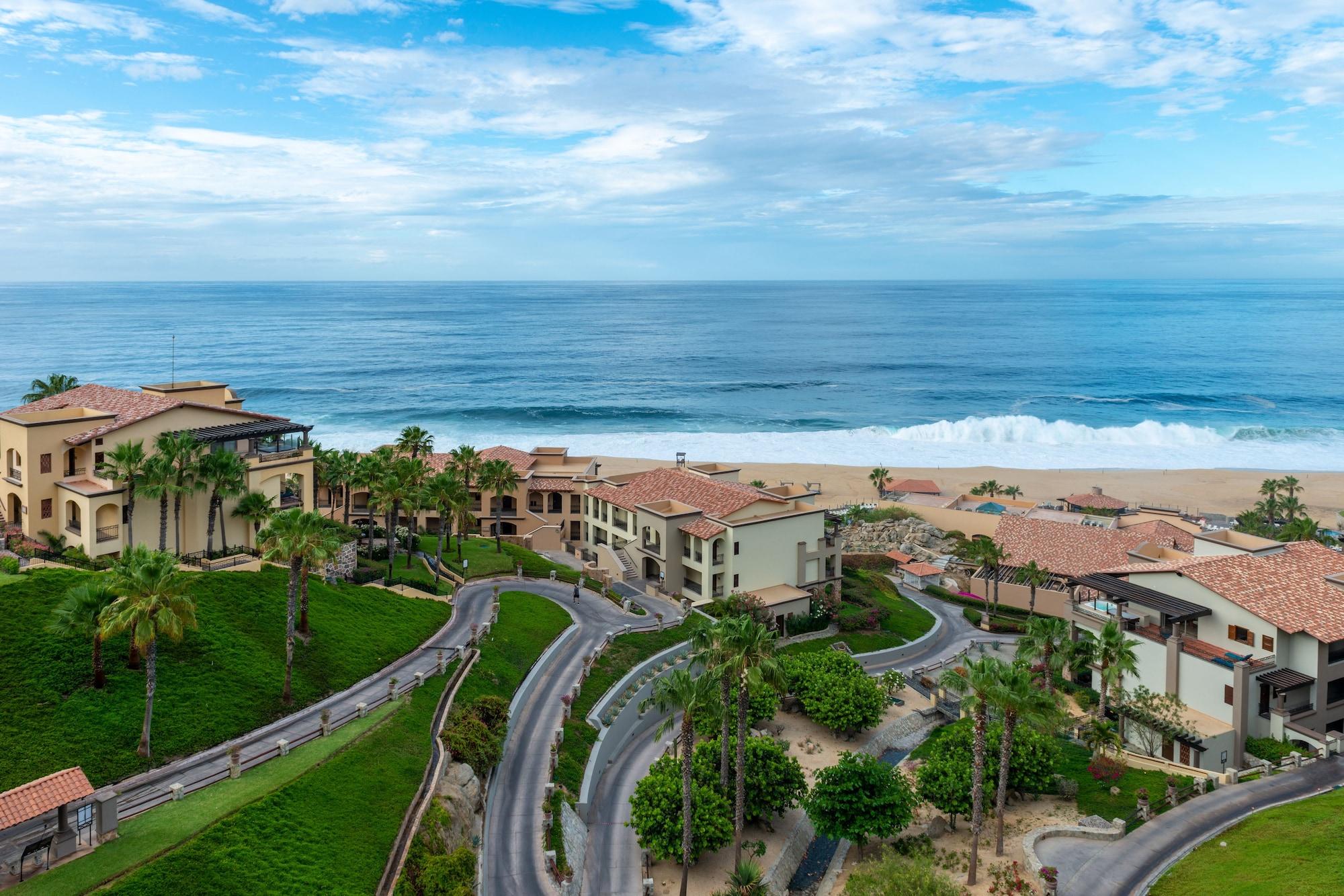 Pueblo Bonito Sunset Golf & Resort