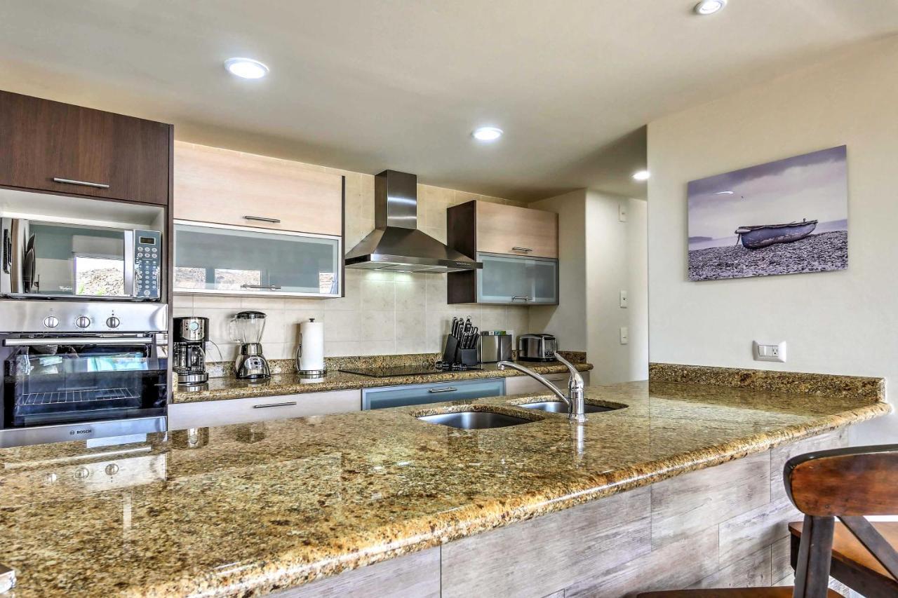 Chic Cabo - Walk To Marina And Downtown! Apartment *