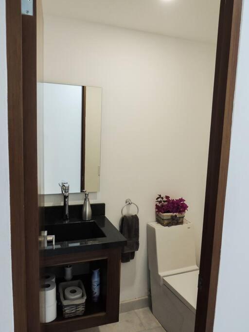 Beautiful Ocean View Condo, 3br 3.5 Bt Cabo San Lucas