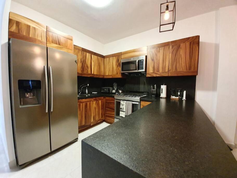 Beautiful Ocean View Condo, 3br 3.5 Bt * Cabo San Lucas