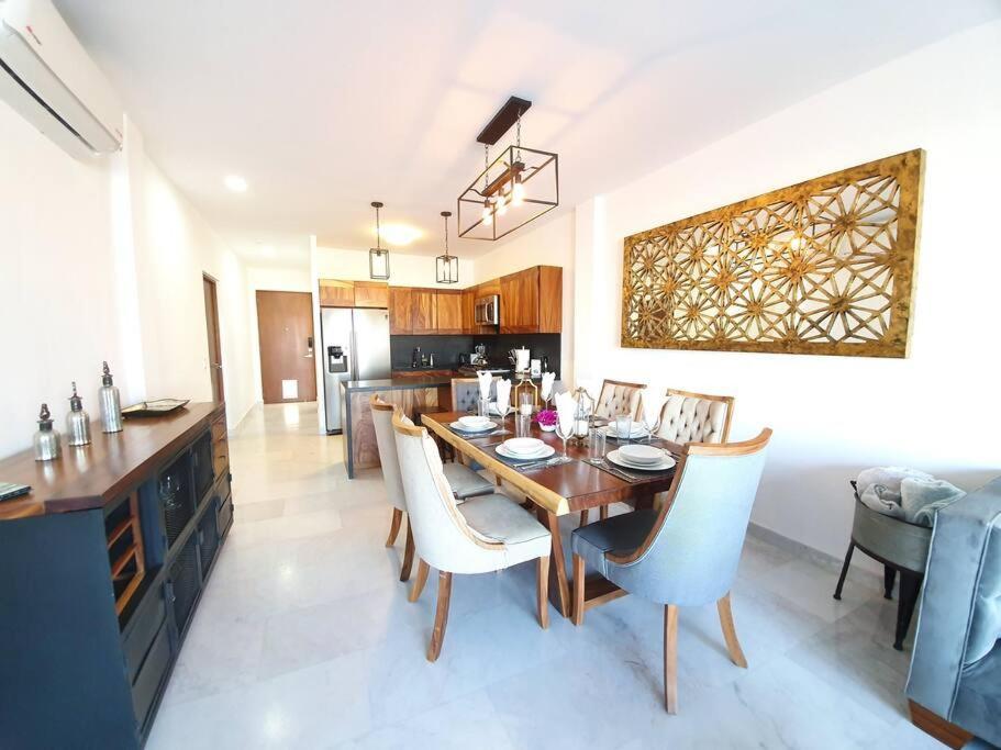 Beautiful Ocean View Condo, 3br 3.5 Bt
