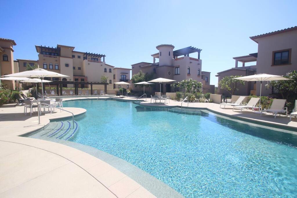 Mavila At Quivira Golf & Sea Community Plus Pb Beach Access On Medano Beach Apartment