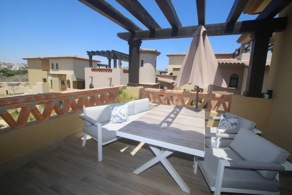 Mavila At Quivira Golf & Sea Community Plus Pb Beach Access On Medano Beach Cabo San Lucas