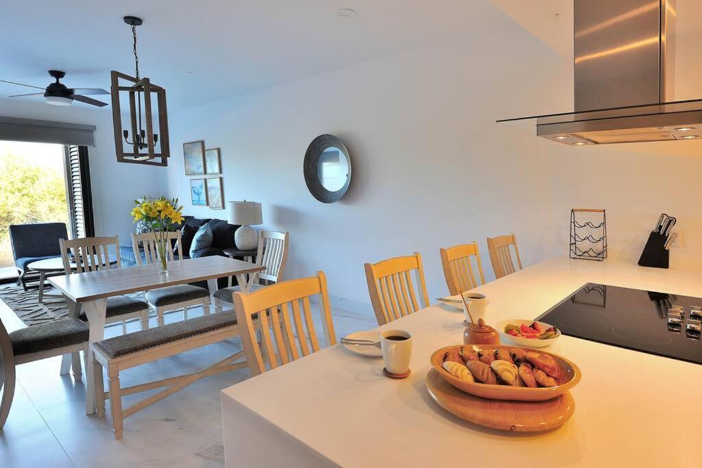 Great Location 2bd 2bth Walking Distance To Medano Apartamento