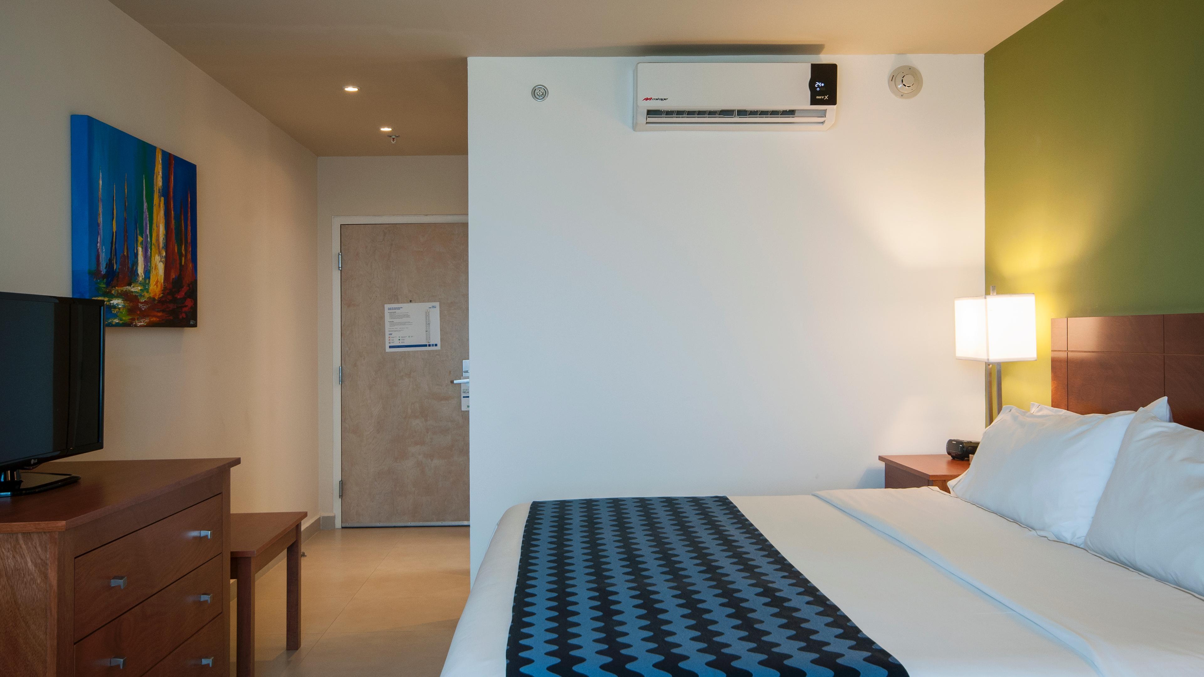 Express By Ihg 3*