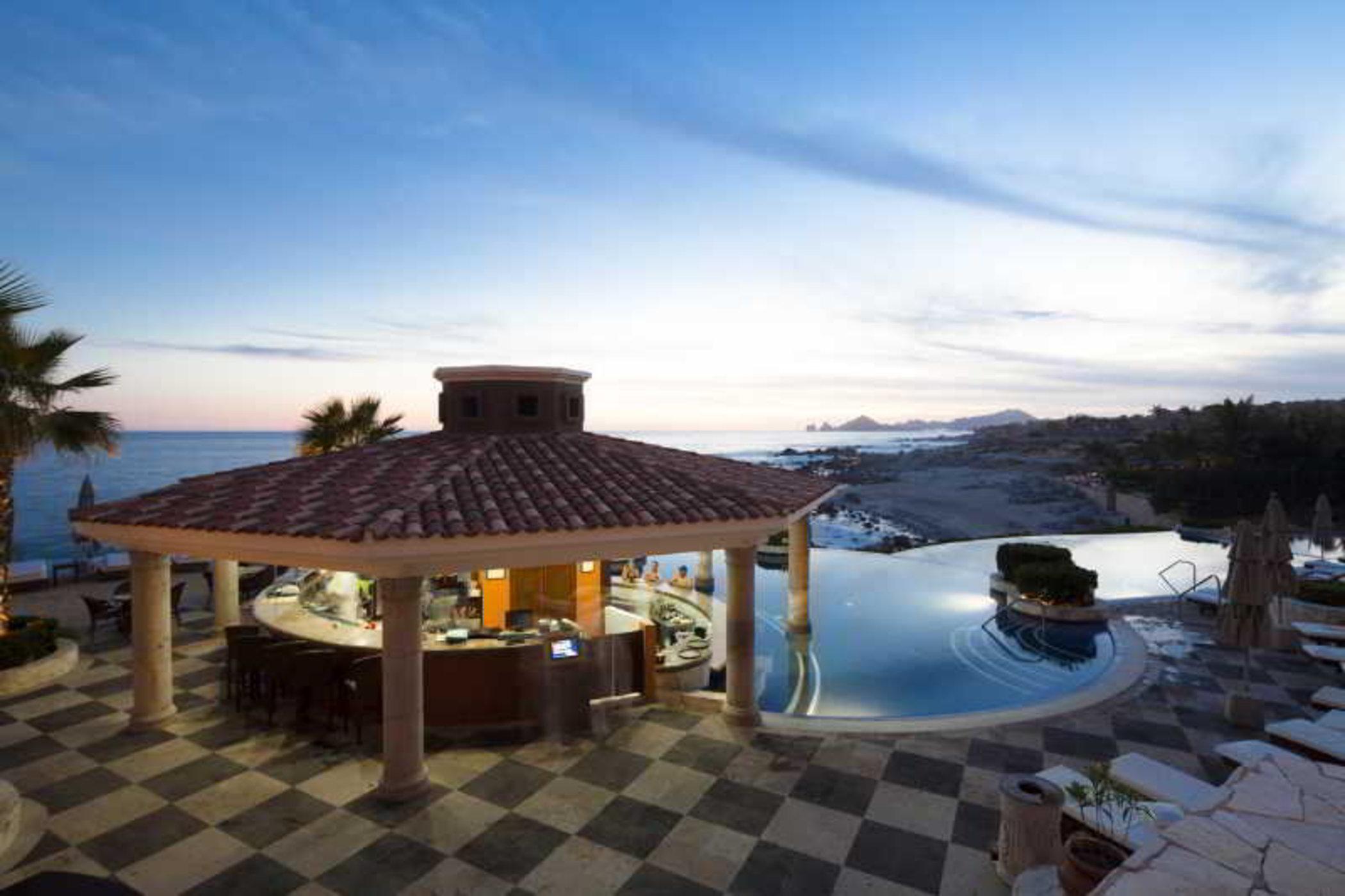 Hacienda Encantada &