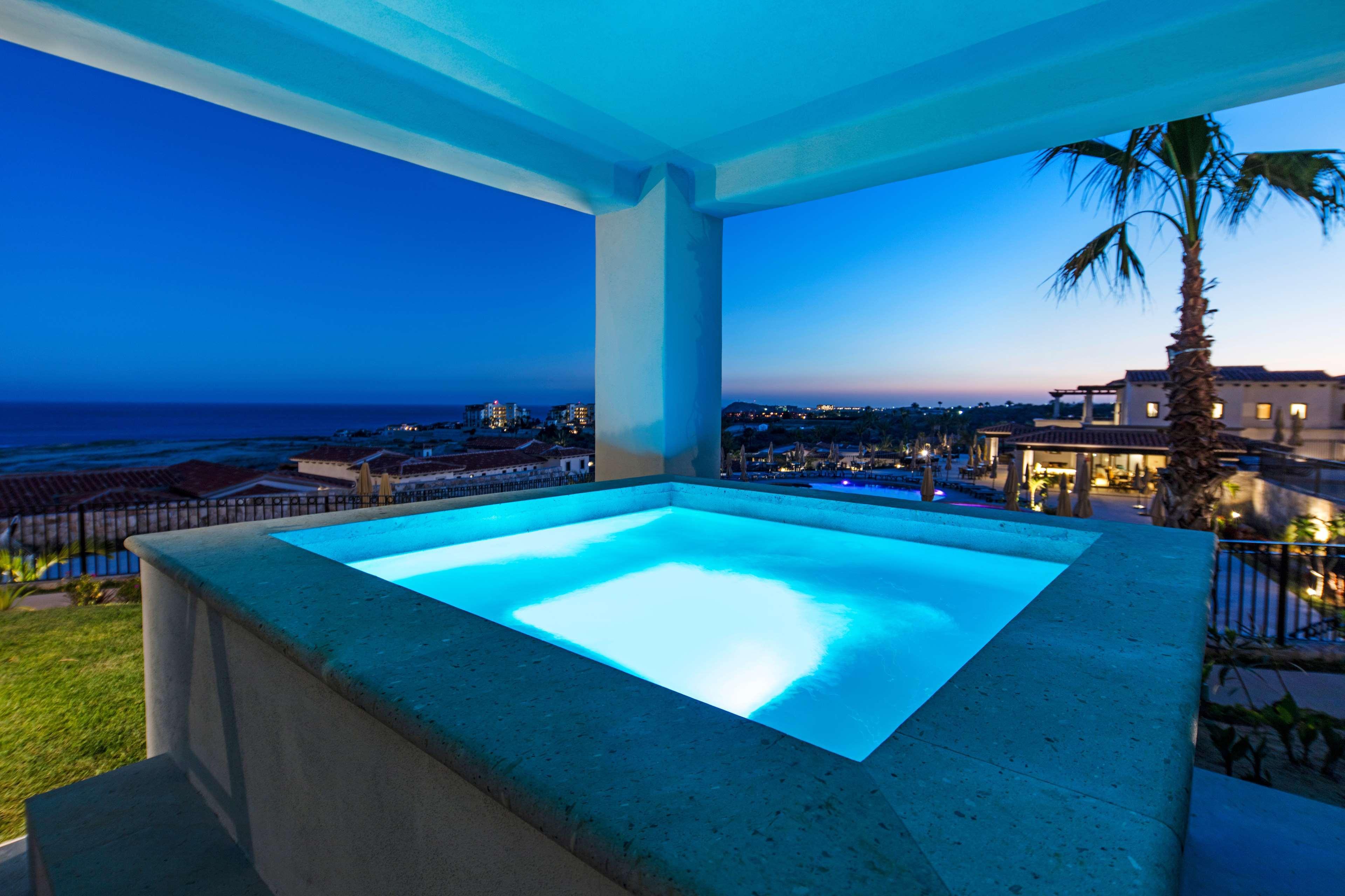 Live Aqua Private Residences Cabos Hotel 5*