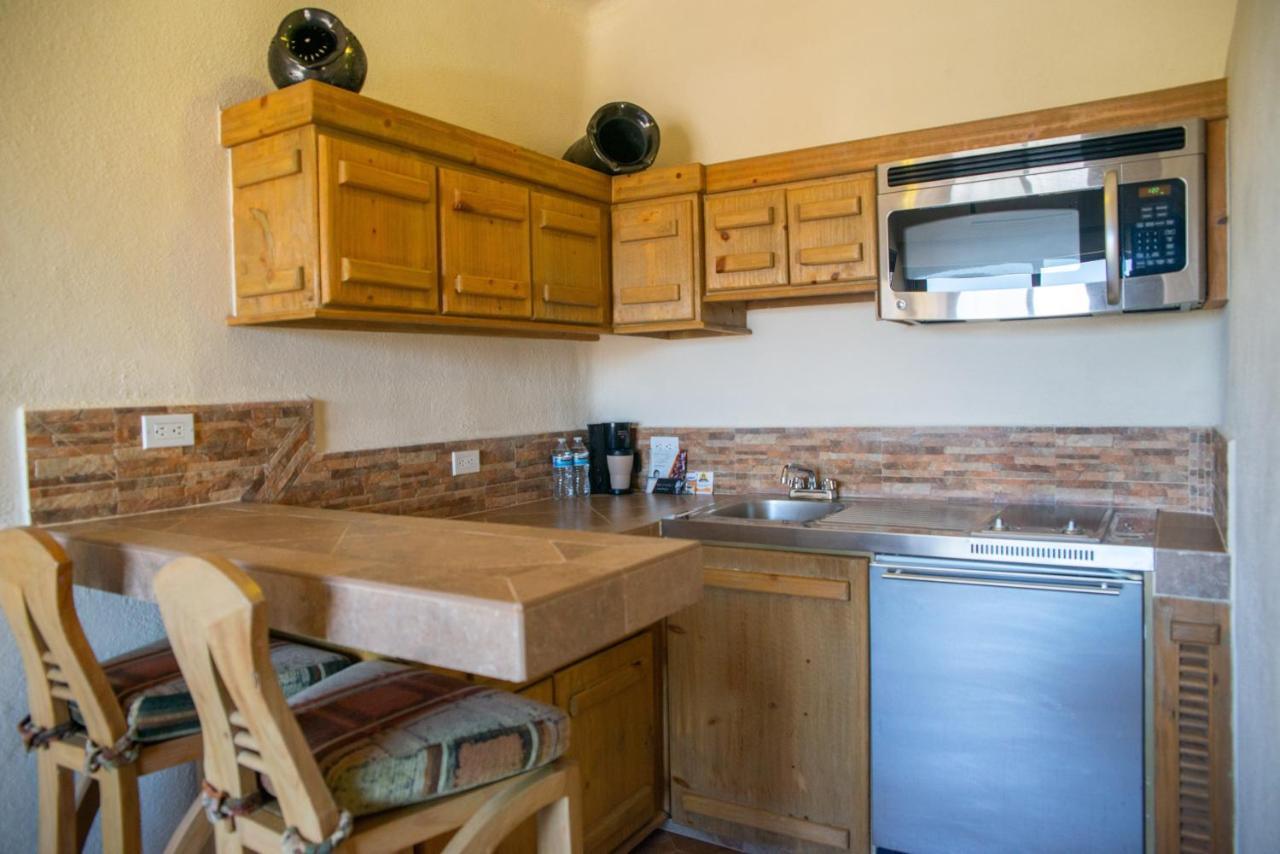 Cabo Vista Adults Only Aparthotel 3*