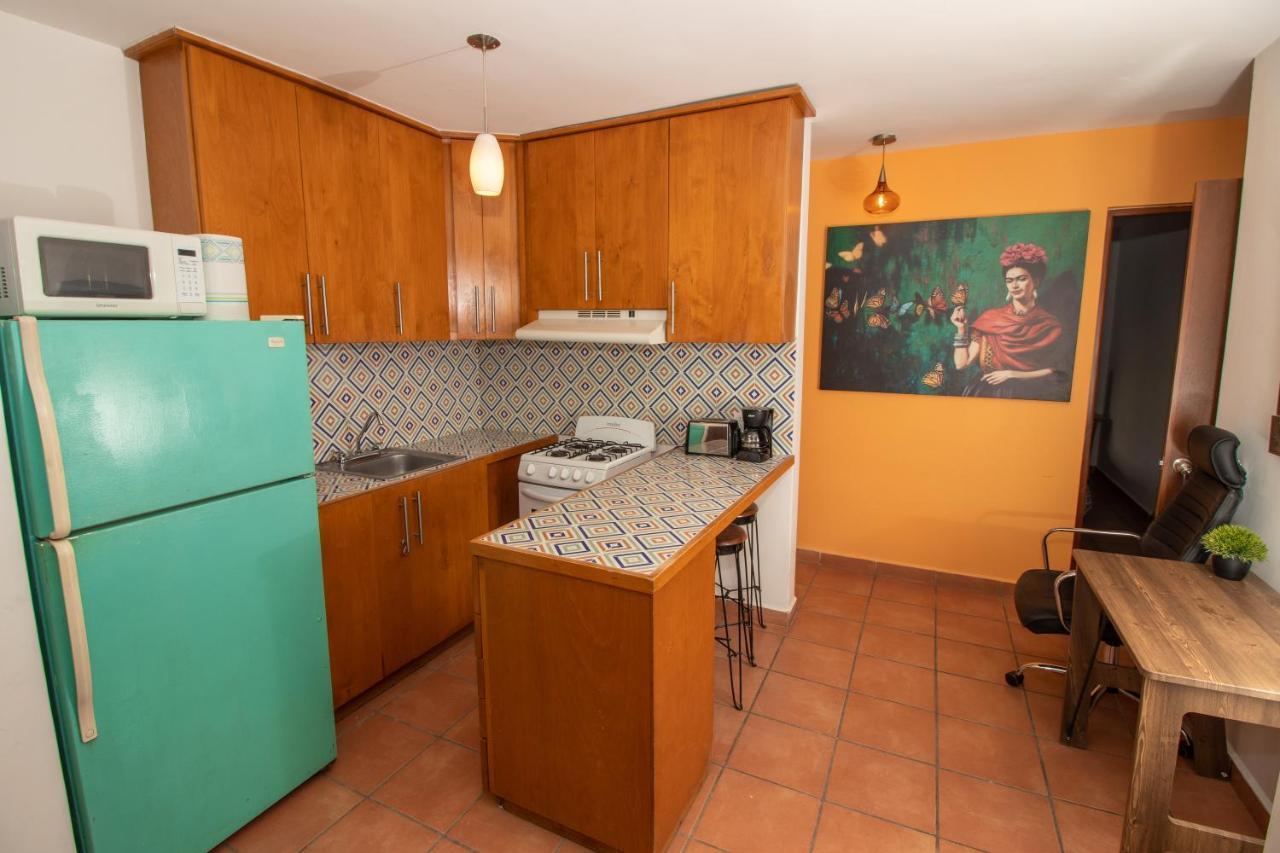 Your Cabo Penthouse Escape Walk To & Sea! Apartment *