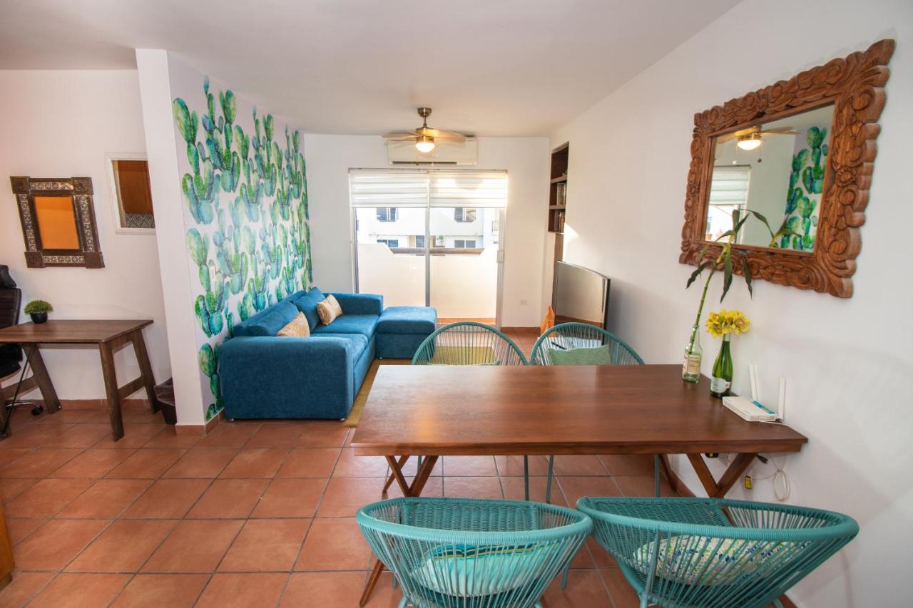 Your Cabo Penthouse Escape Walk To & Sea! Apartment