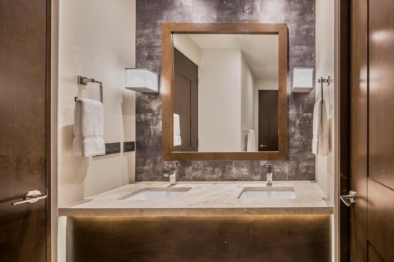 Live Aqua Private Residences Cabos