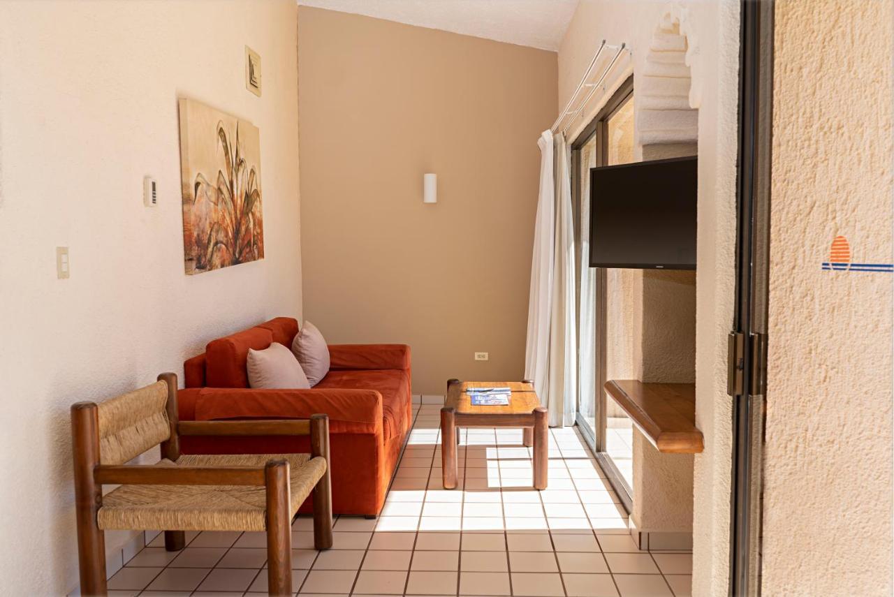 Solmar Resort