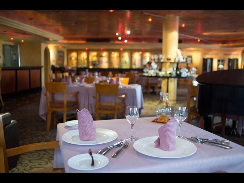 Resort La & 5*