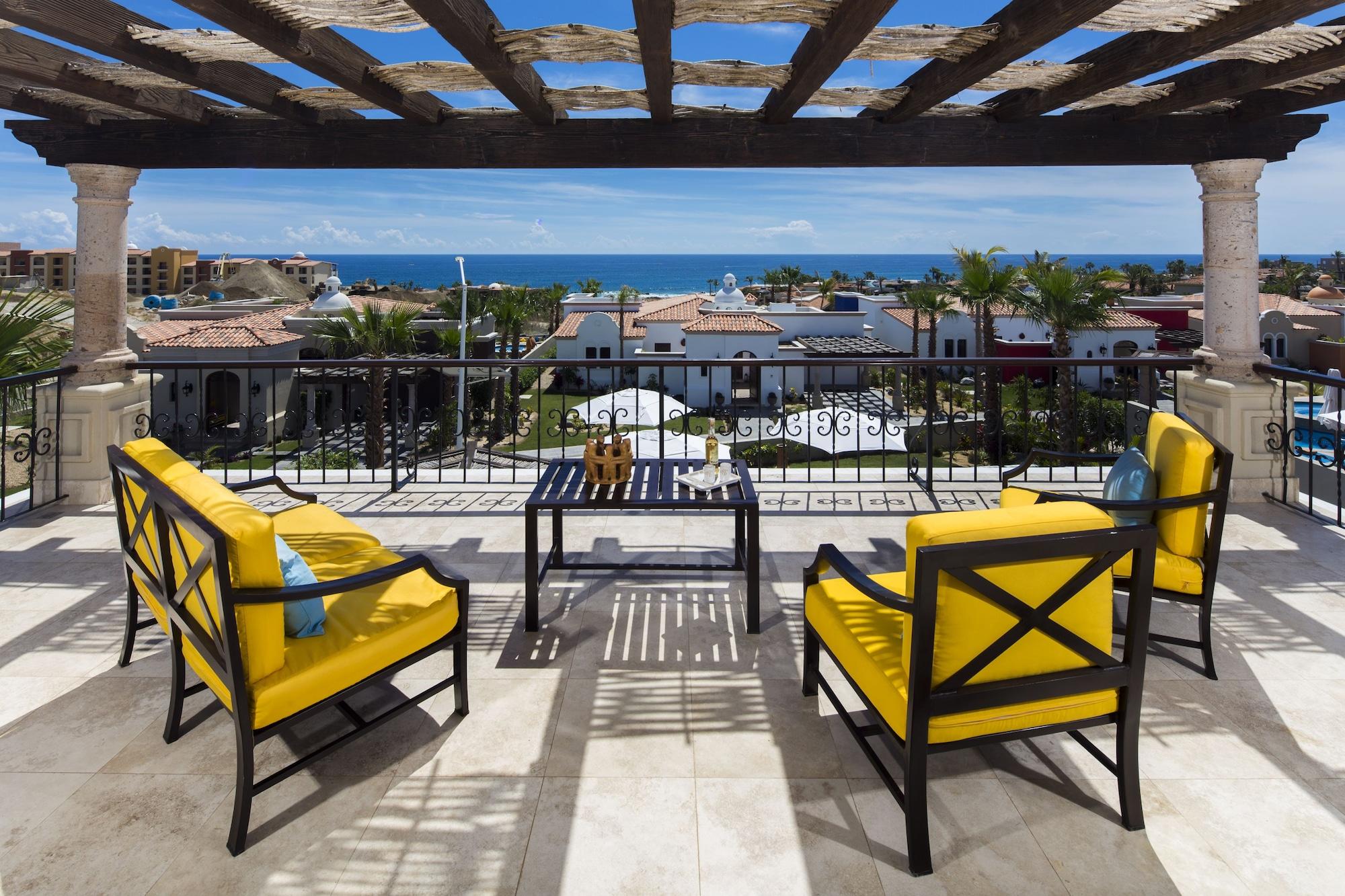 Hacienda Encantada &