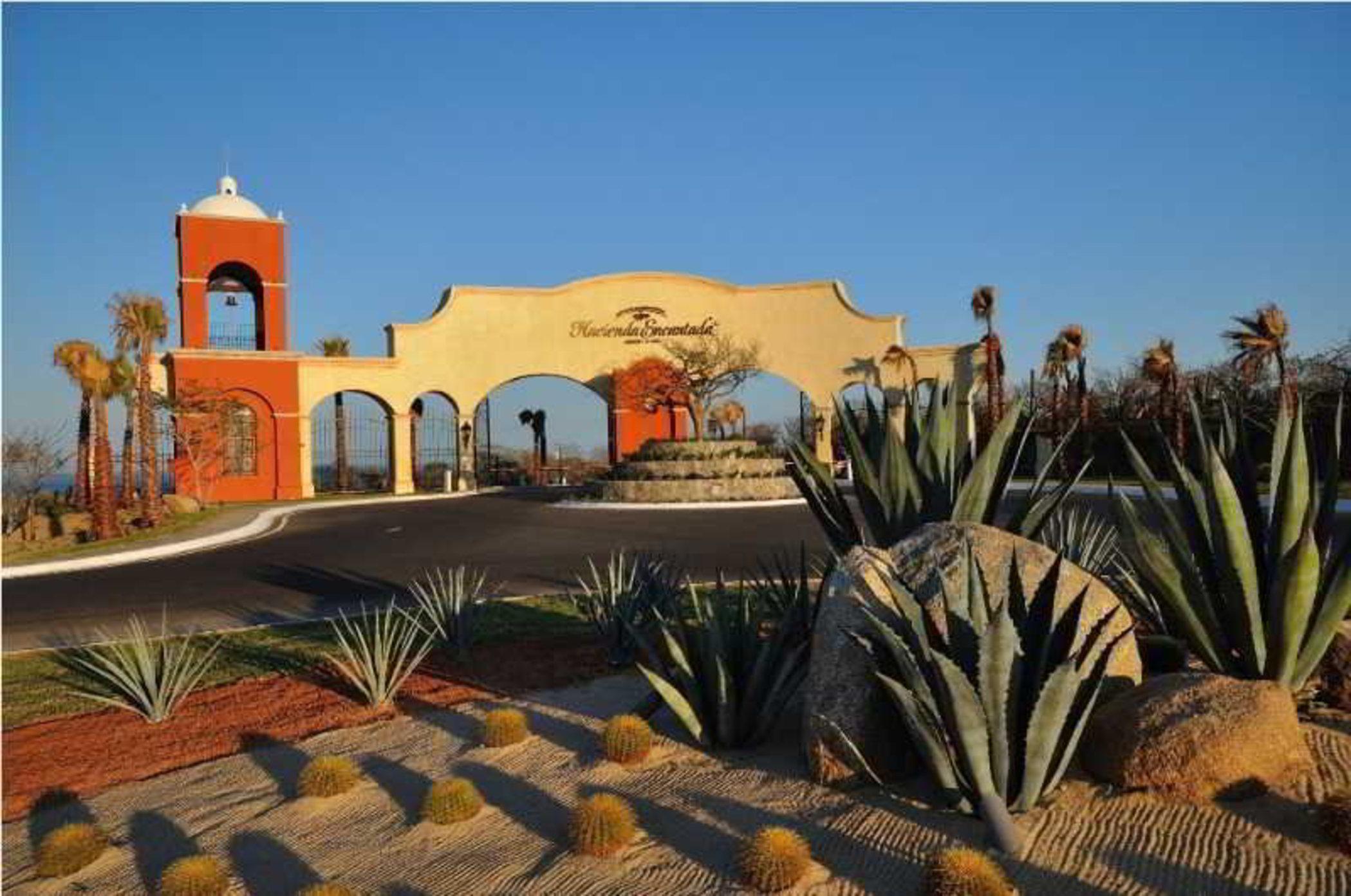 Hacienda Encantada & 5*
