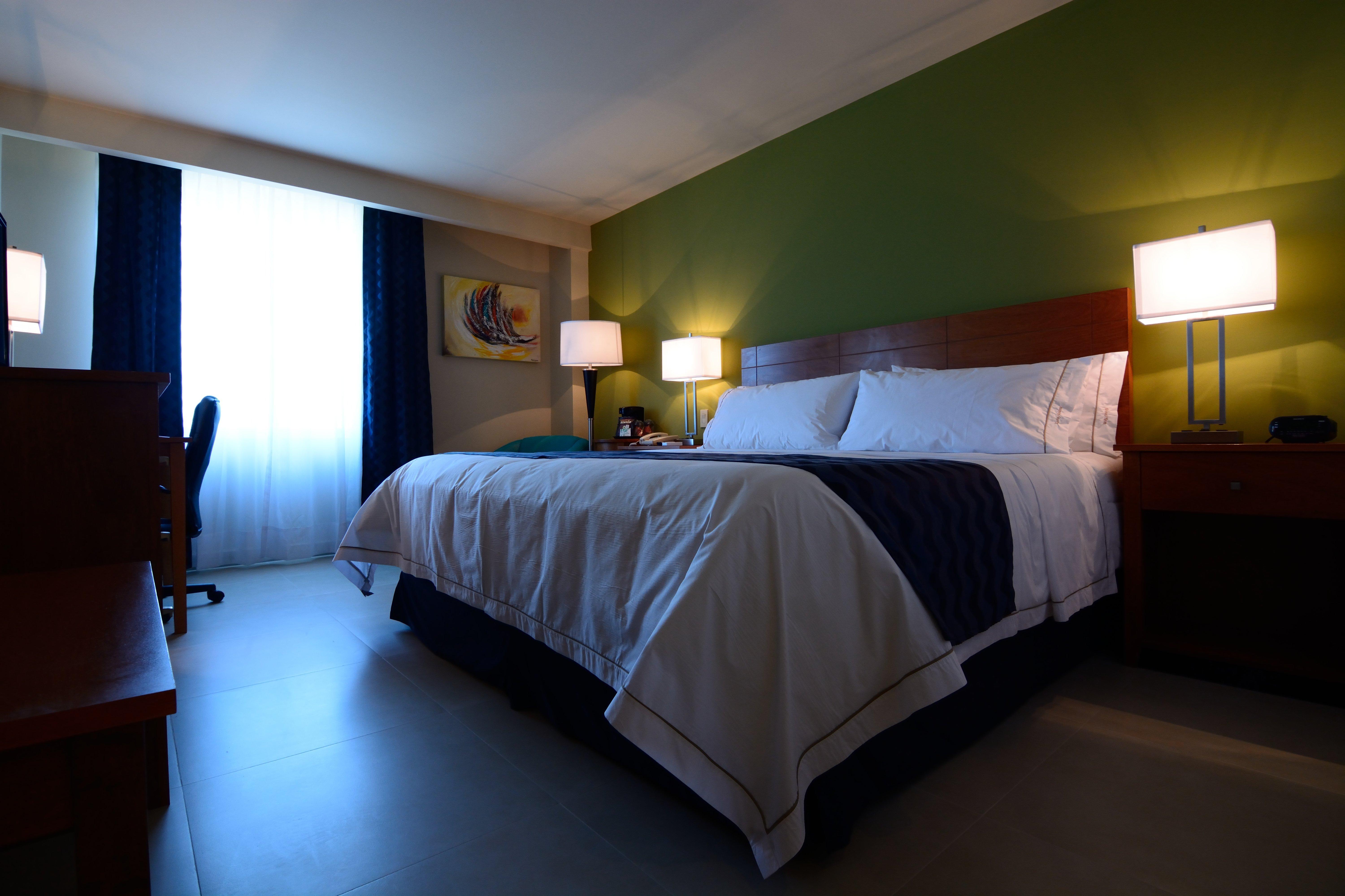 Express By Ihg 3*