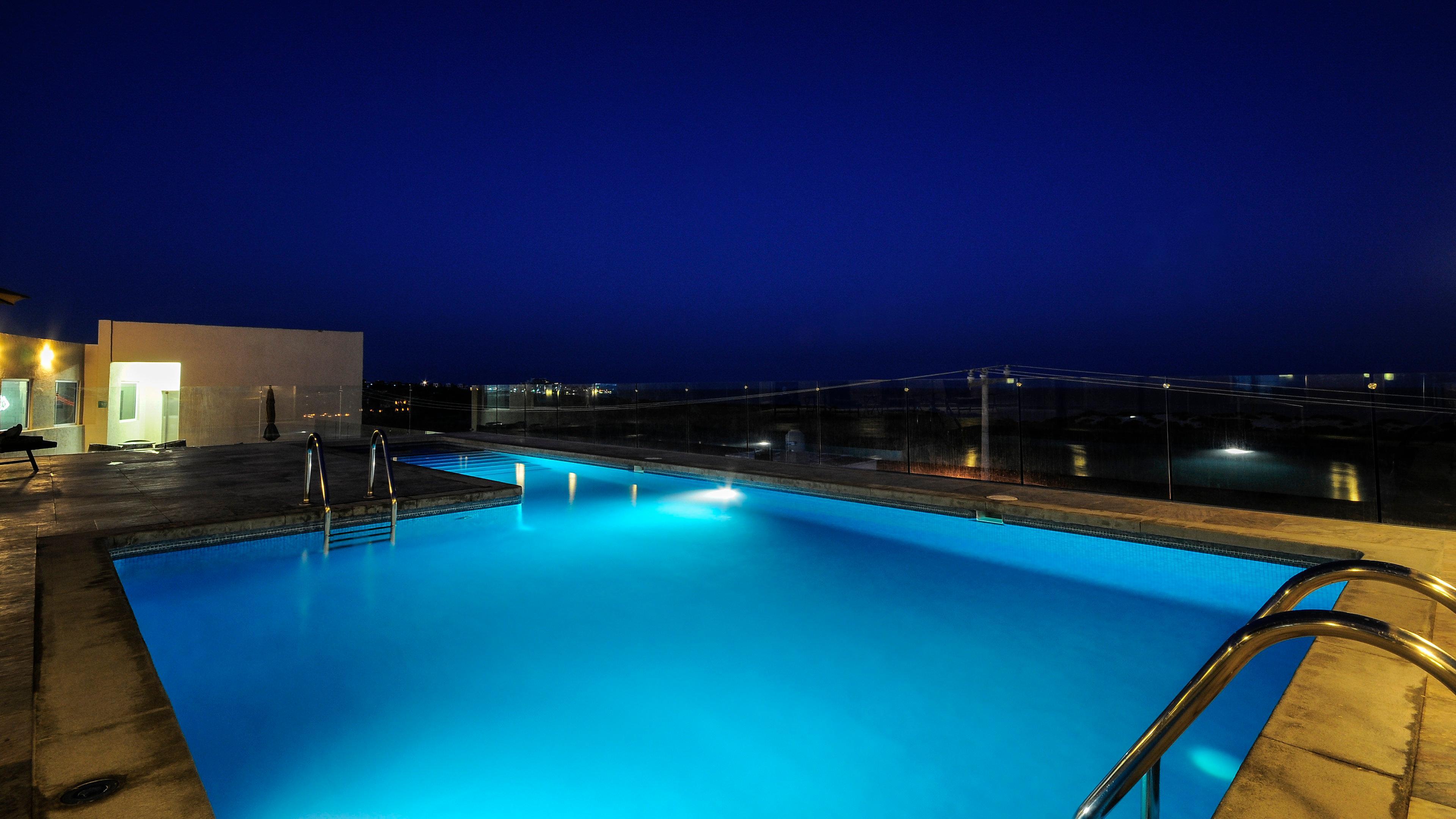 Express By Ihg 3*