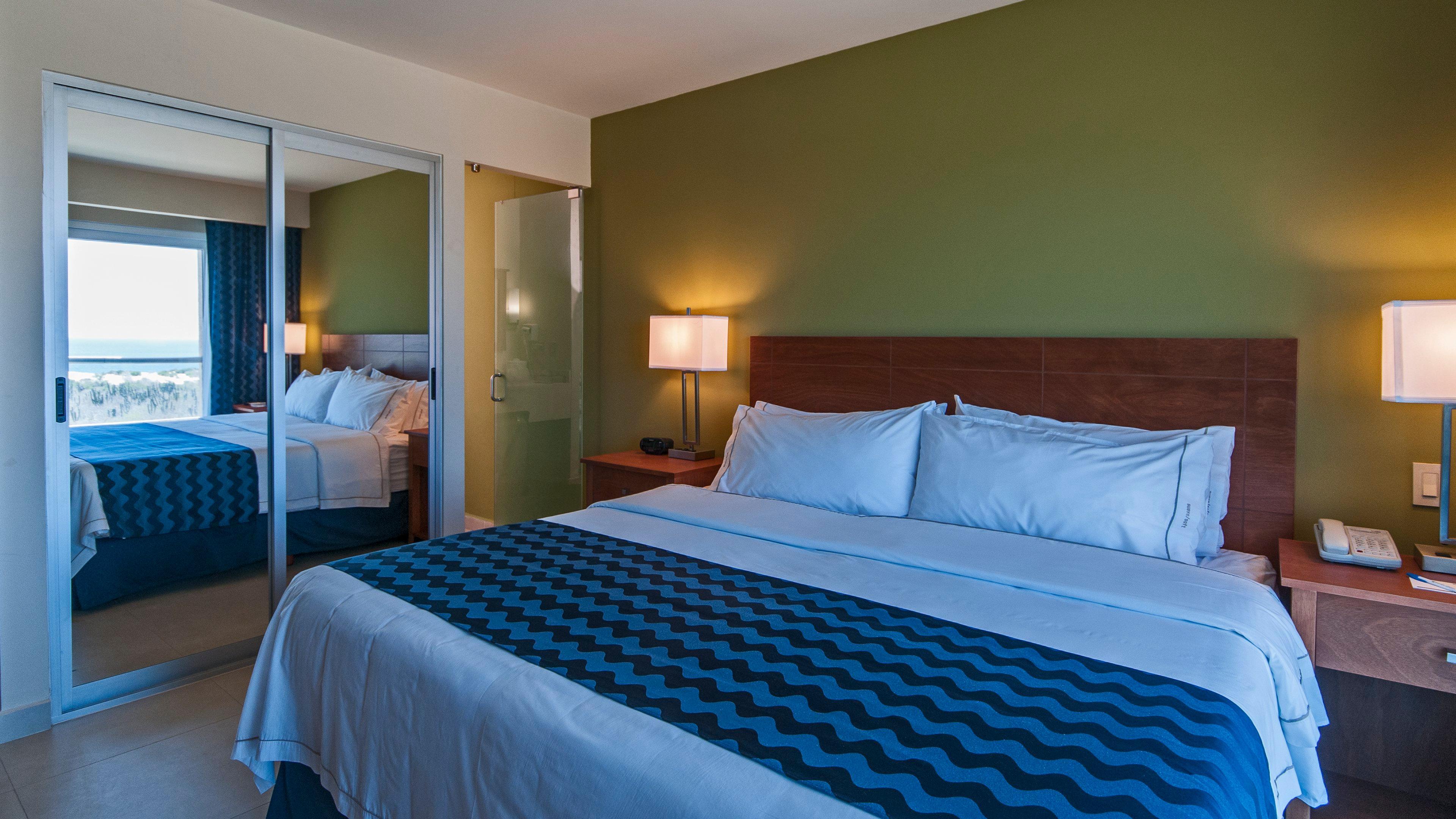 Resort Express By Ihg Cabo San Lucas