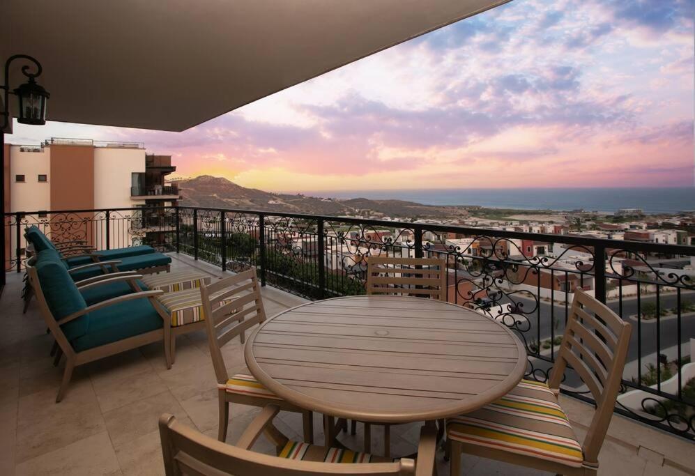 Exquisite 3br Ocean Views Access