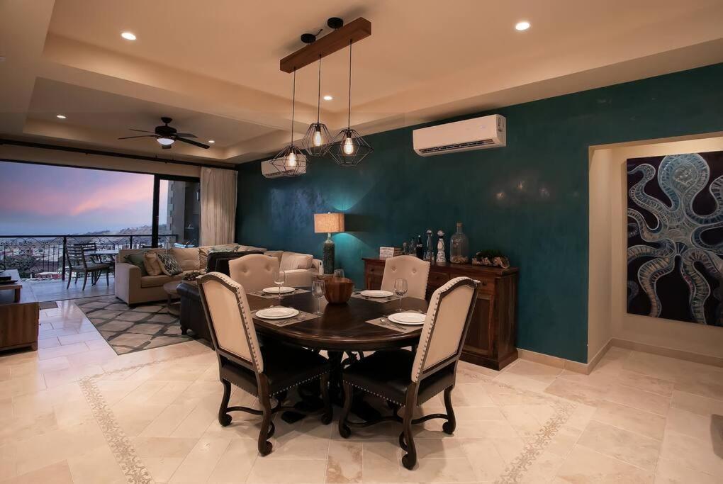 Exquisite 3br Ocean Views Access Apartamento