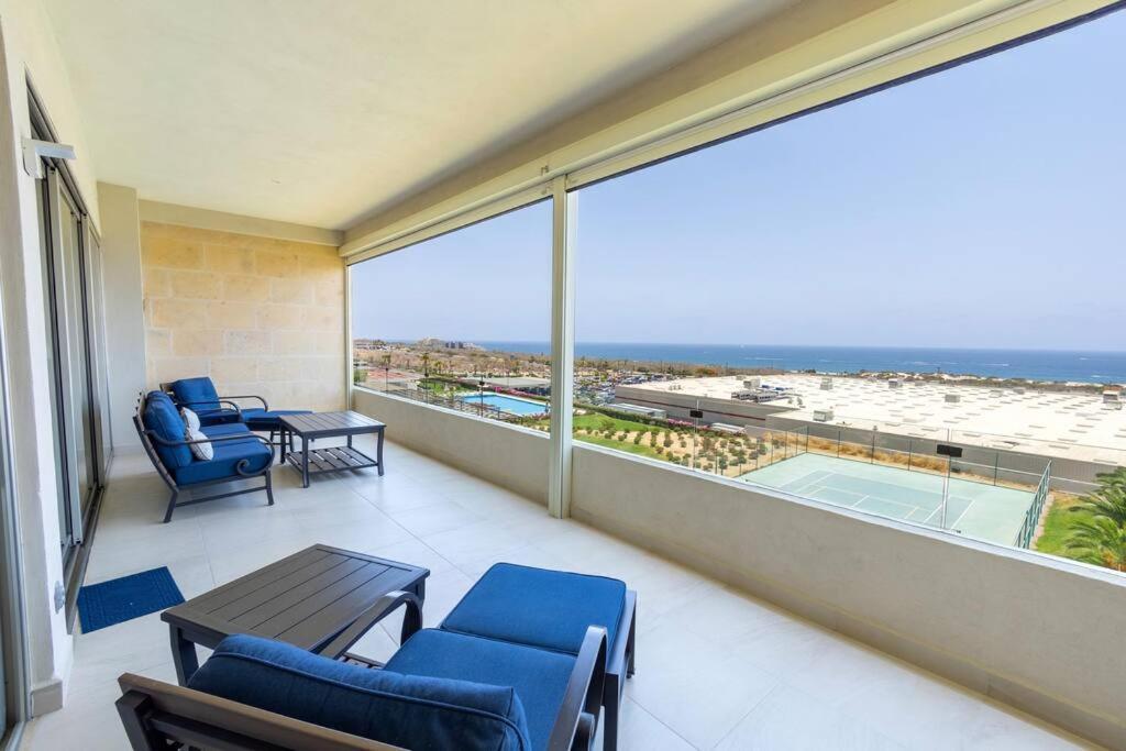 Hermosa Vista Al Arco De Cabo
