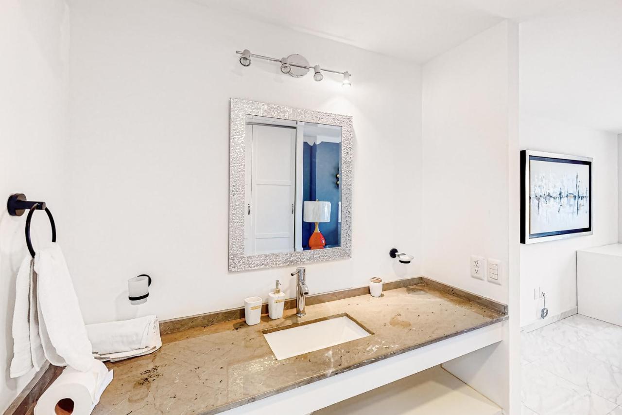 Taylor 203 @ Morgan Residences *