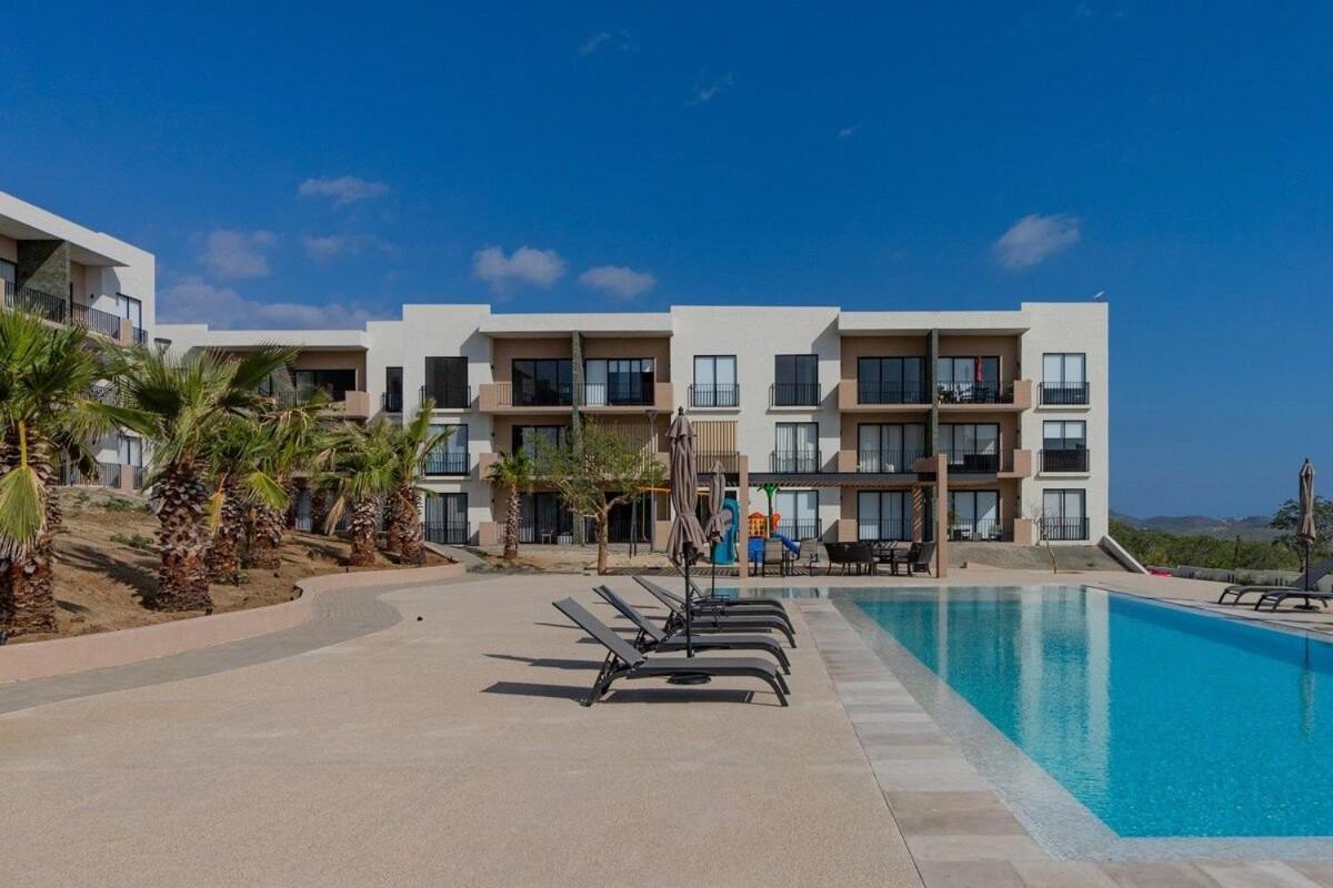 2 Bedroom +vista Al Mar+ Alberca+juegos Ninos Apartment *
