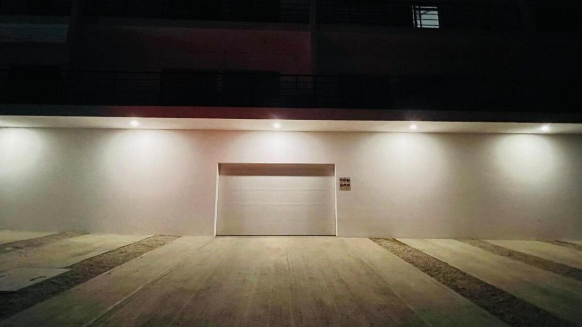 Primer Piso , 3 Recamaras+2.5 Banos +alberca Cabo San Lucas