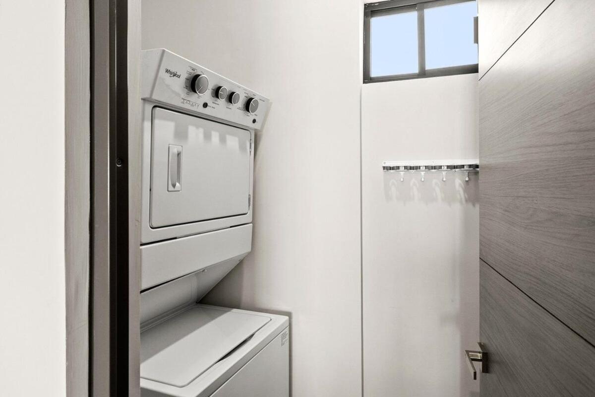 Apartment 2 Bedroom +vista Al Mar+ Alberca+juegos Ninos *