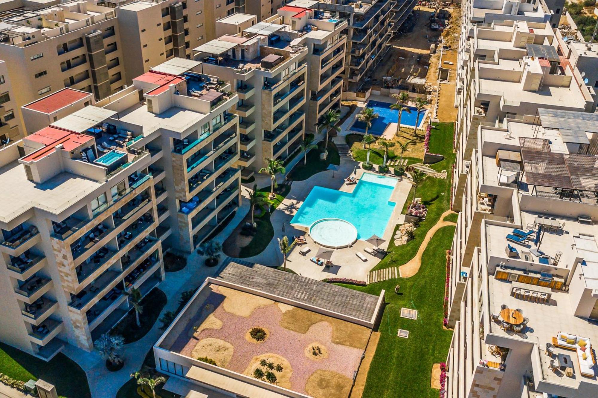 Carmely Velas Paradise Cabo San Lucas