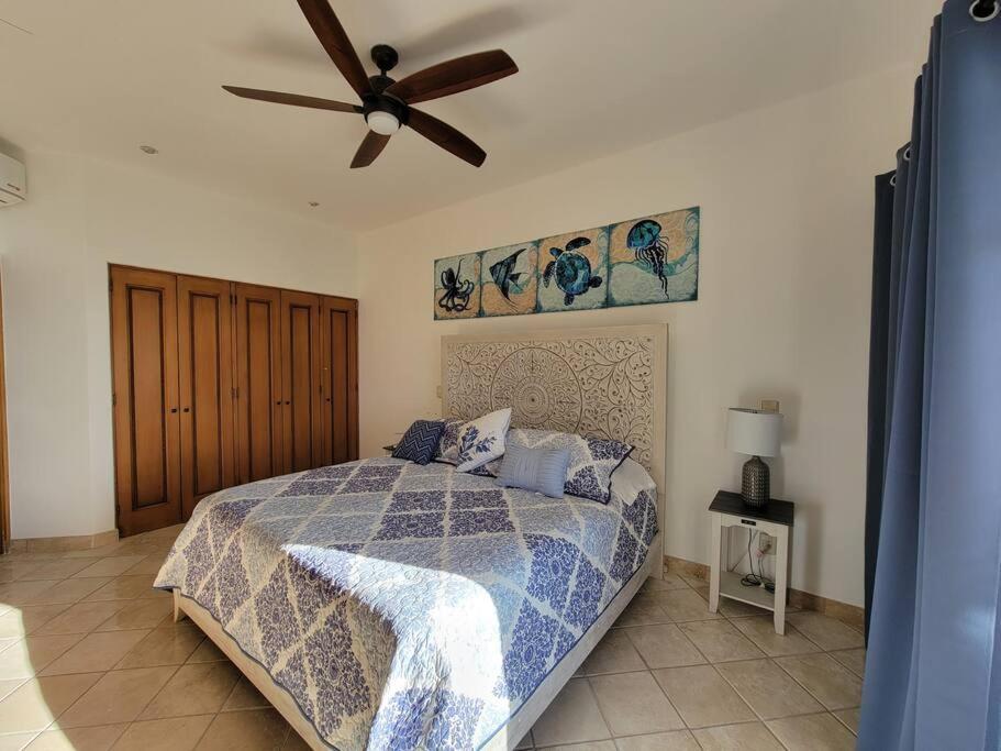 Oceanfront Penthouse, 2 Masters, 2 Baths, Kitchen! * Cabo San Lucas