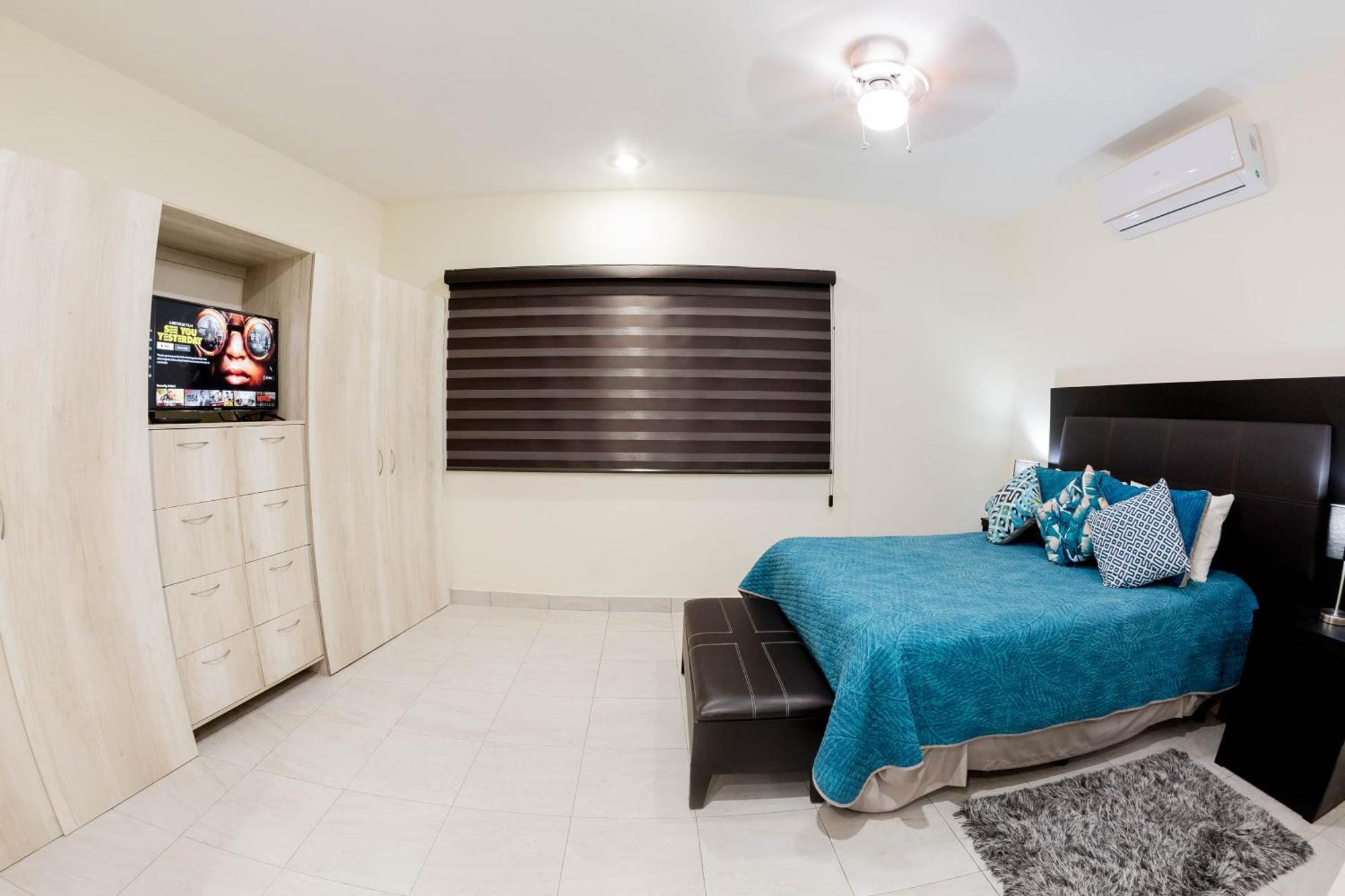 Cozy Sudio In The Heart Of Downtown. Walk Cabo #4 *