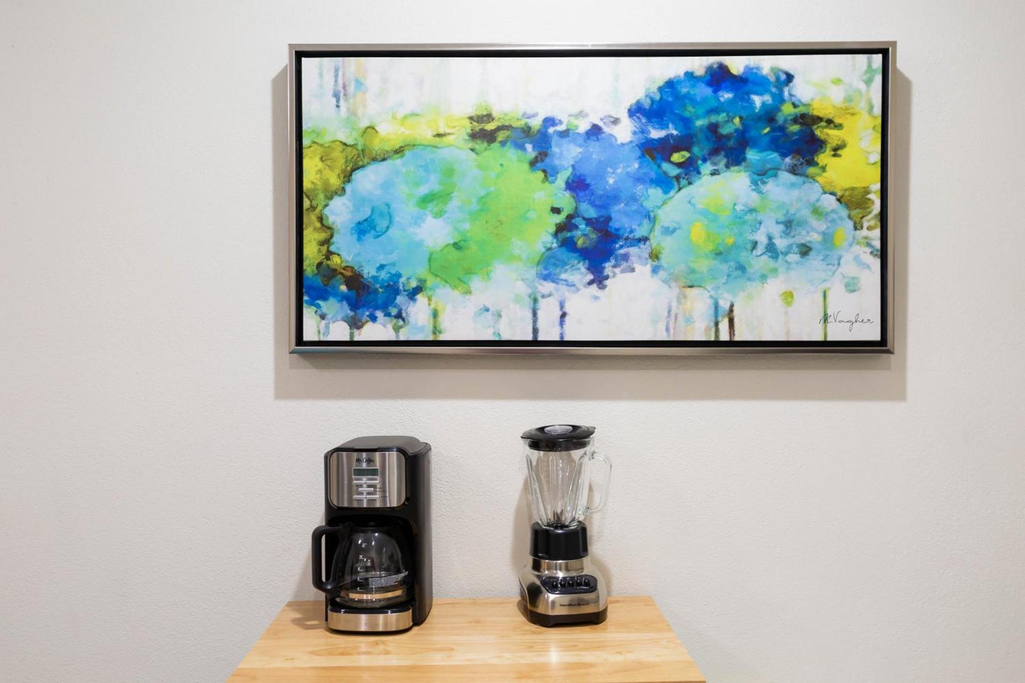 Cozy Sudio In The Heart Of Downtown. Walk Cabo #4 *