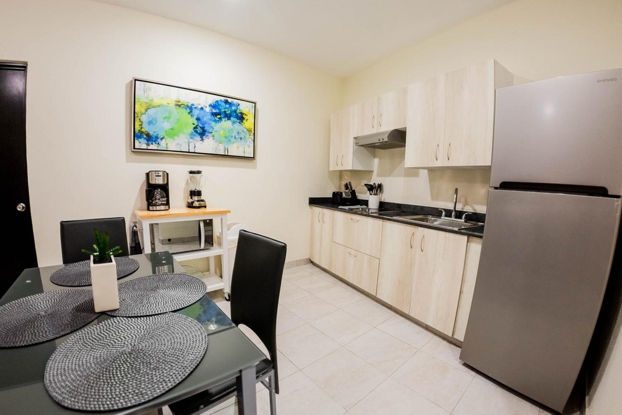 Cozy Sudio In The Heart Of Downtown. Walk Cabo #4 Apartment *