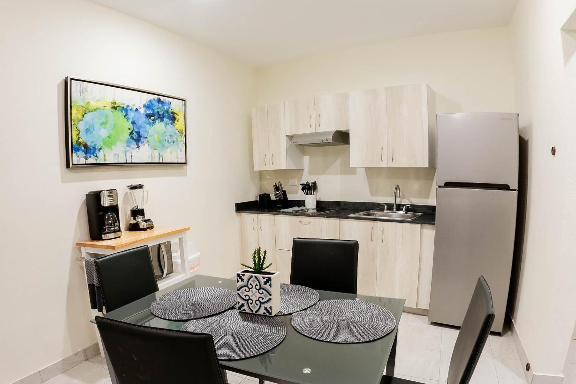 Cozy Sudio In The Heart Of Downtown. Walk Cabo #4 Apartment Cabo San Lucas