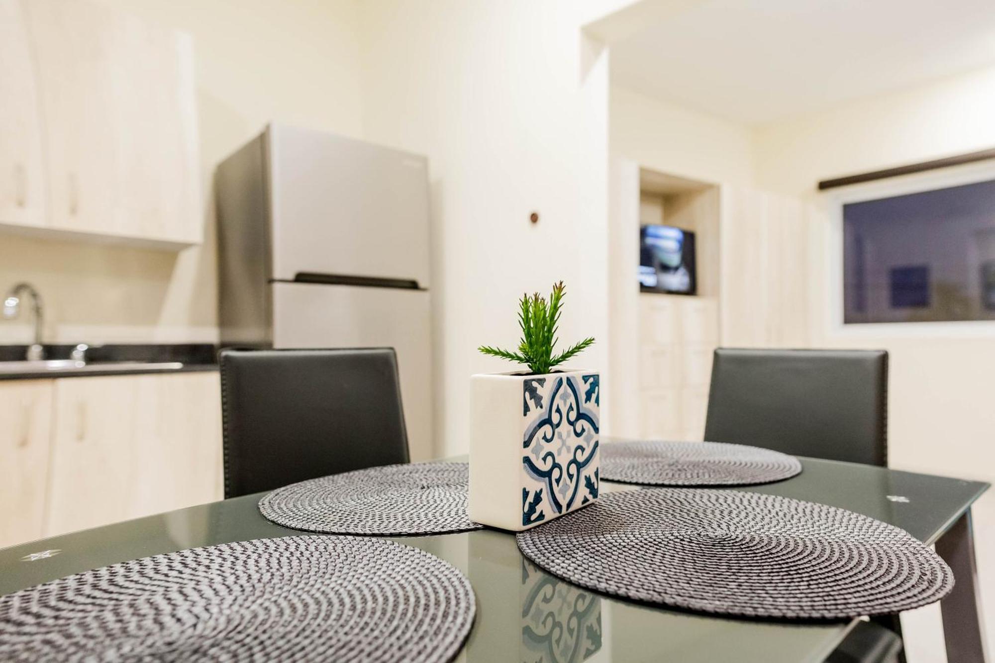 Cozy Sudio In The Heart Of Downtown. Walk Cabo #4 Apartment *