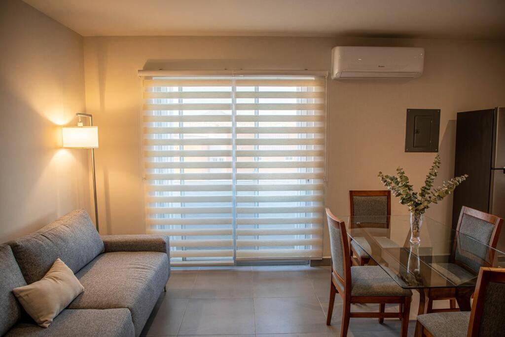 Apartamento Downtown W/ Pool
