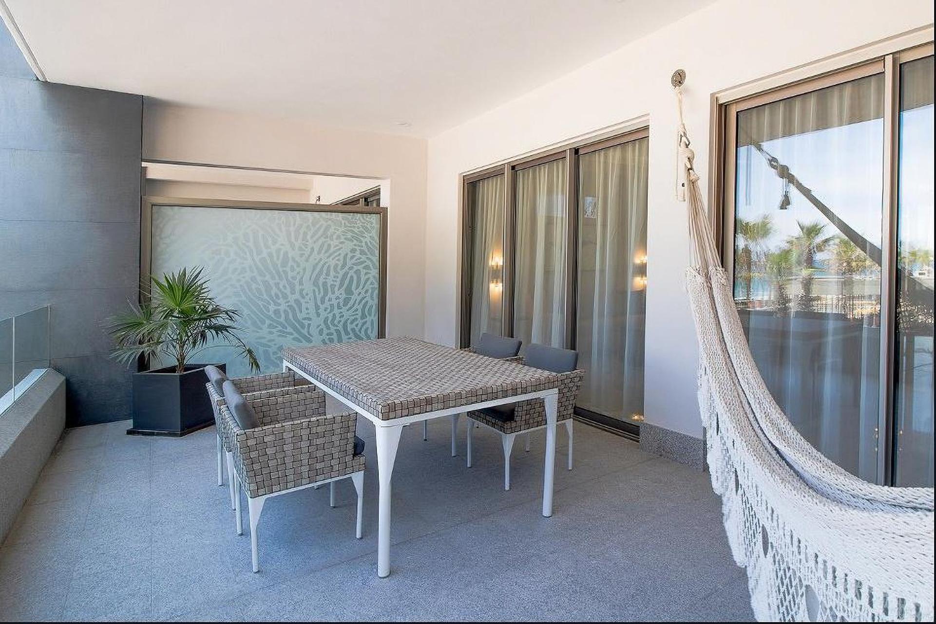 Residential Retreat 1 Bedroom Garza Blanca & *