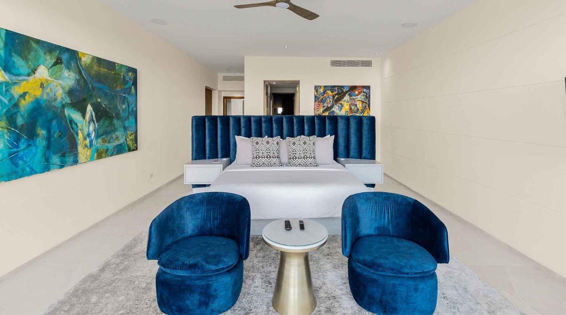 Beachfront With Butler Service, San Jose Del Cabo Villa *