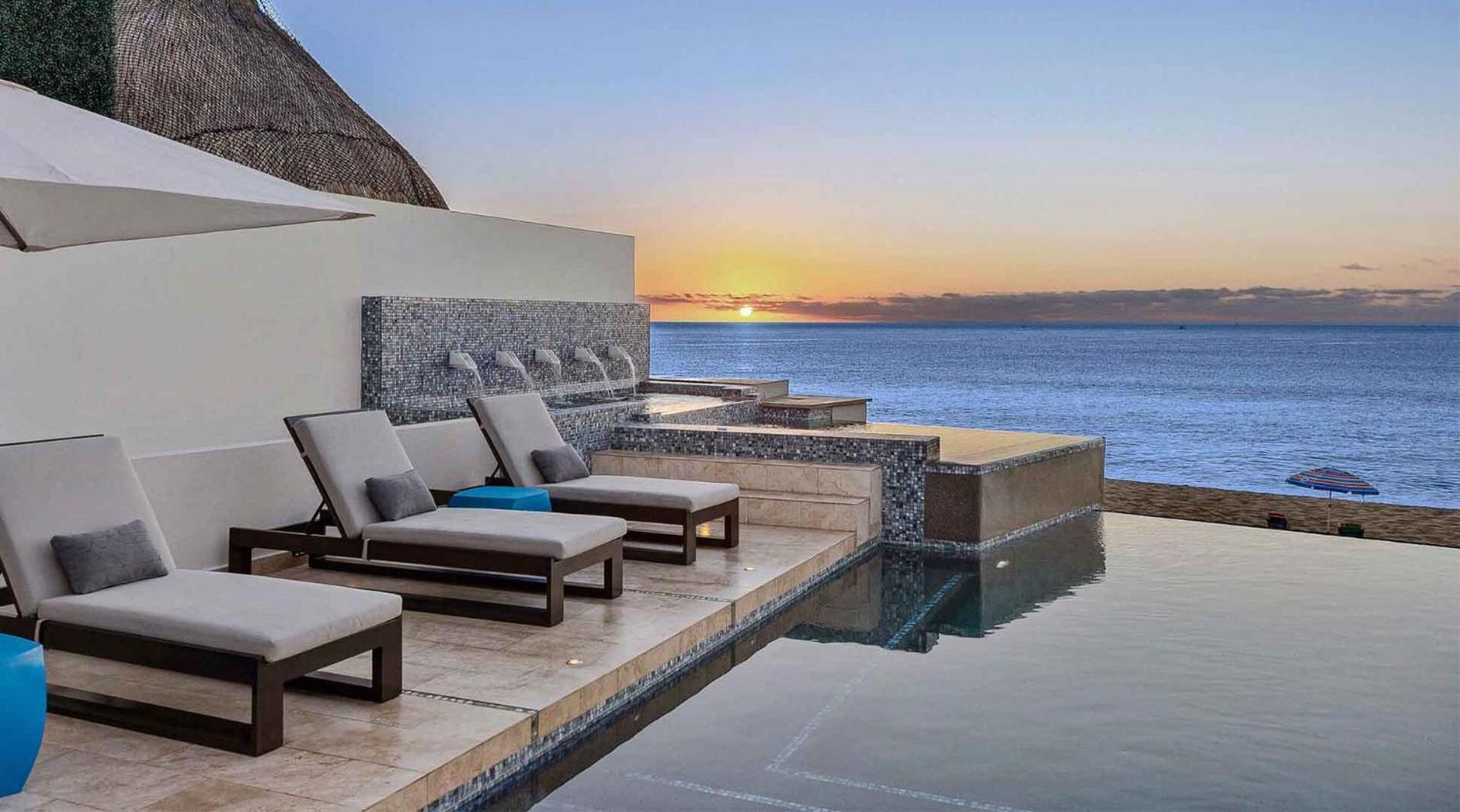 Villa Beachfront With Butler Service, San Jose Del Cabo *