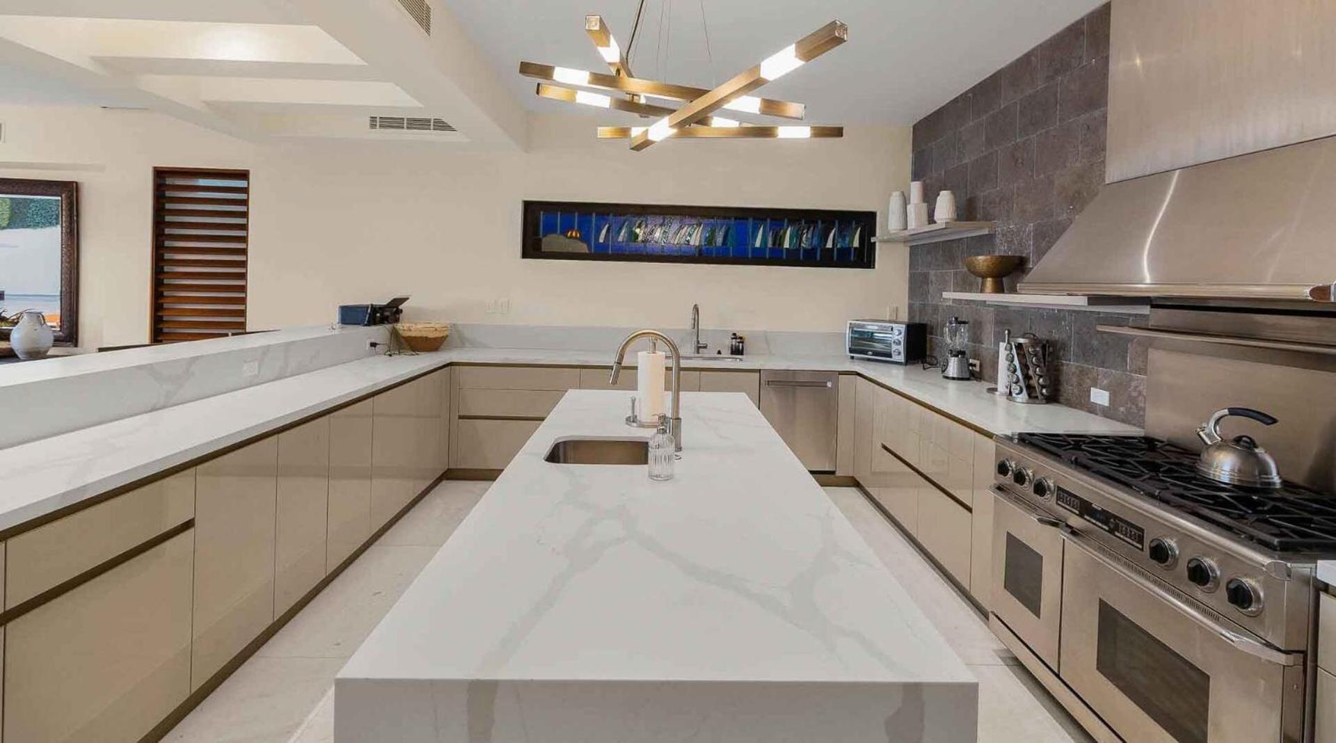 Beachfront With Butler Service, San Jose Del Cabo *