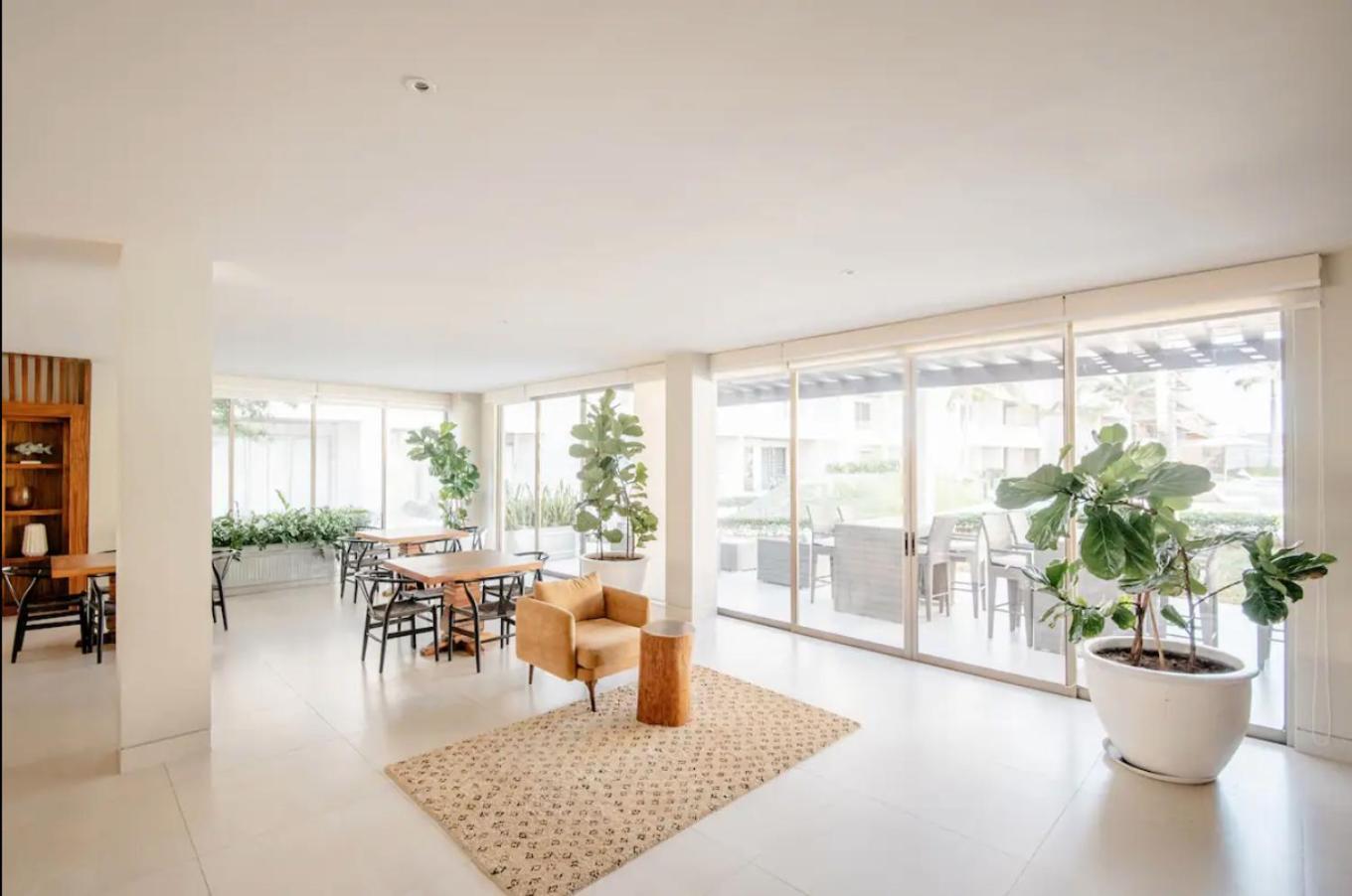 Apartment Loft Con Balcon Privado, Estacionamiento Gratis - Un Oasis En Cabos *