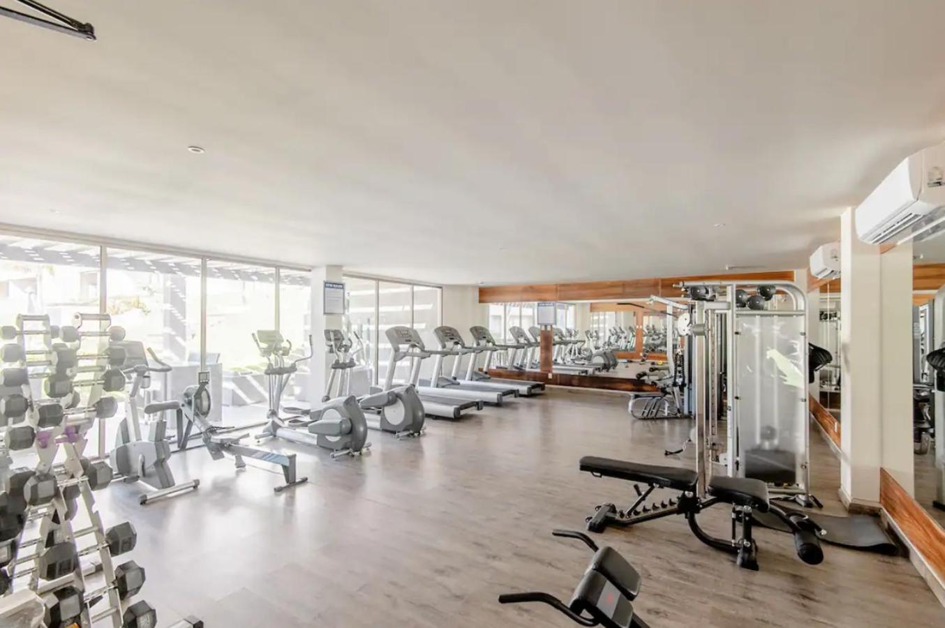 Loft Con Balcon Privado, Estacionamiento Gratis - Un Oasis En Cabos * Cabo San Lucas