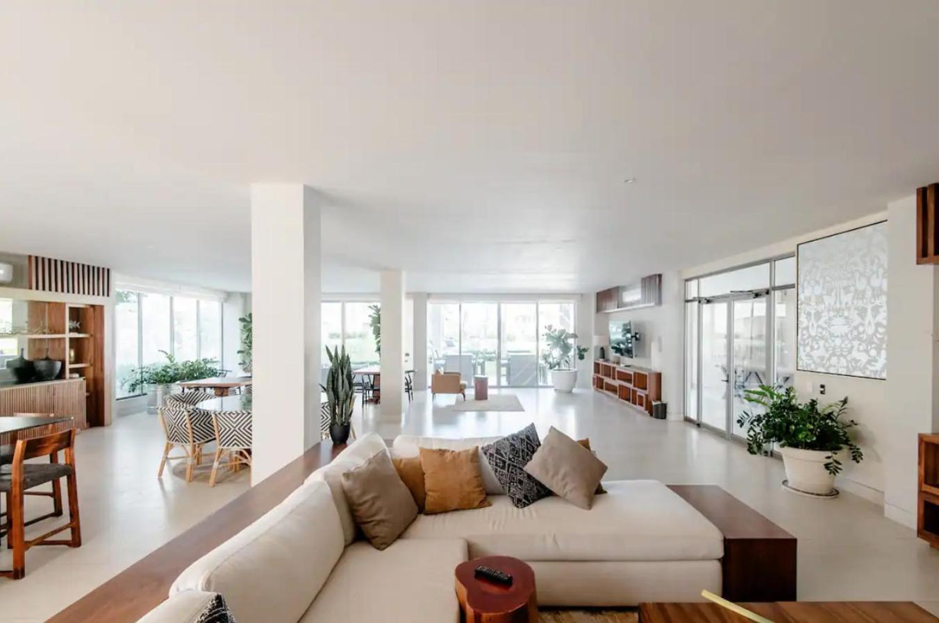 Loft Con Balcon Privado, Estacionamiento Gratis - Un Oasis En Cabos