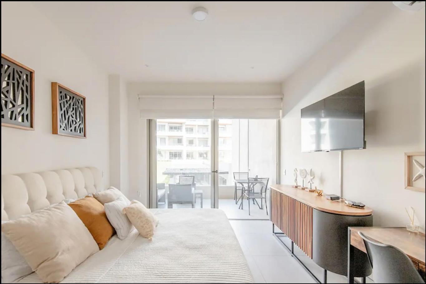 Loft Con Balcon Privado, Estacionamiento Gratis - Un Oasis En Cabos * Cabo San Lucas
