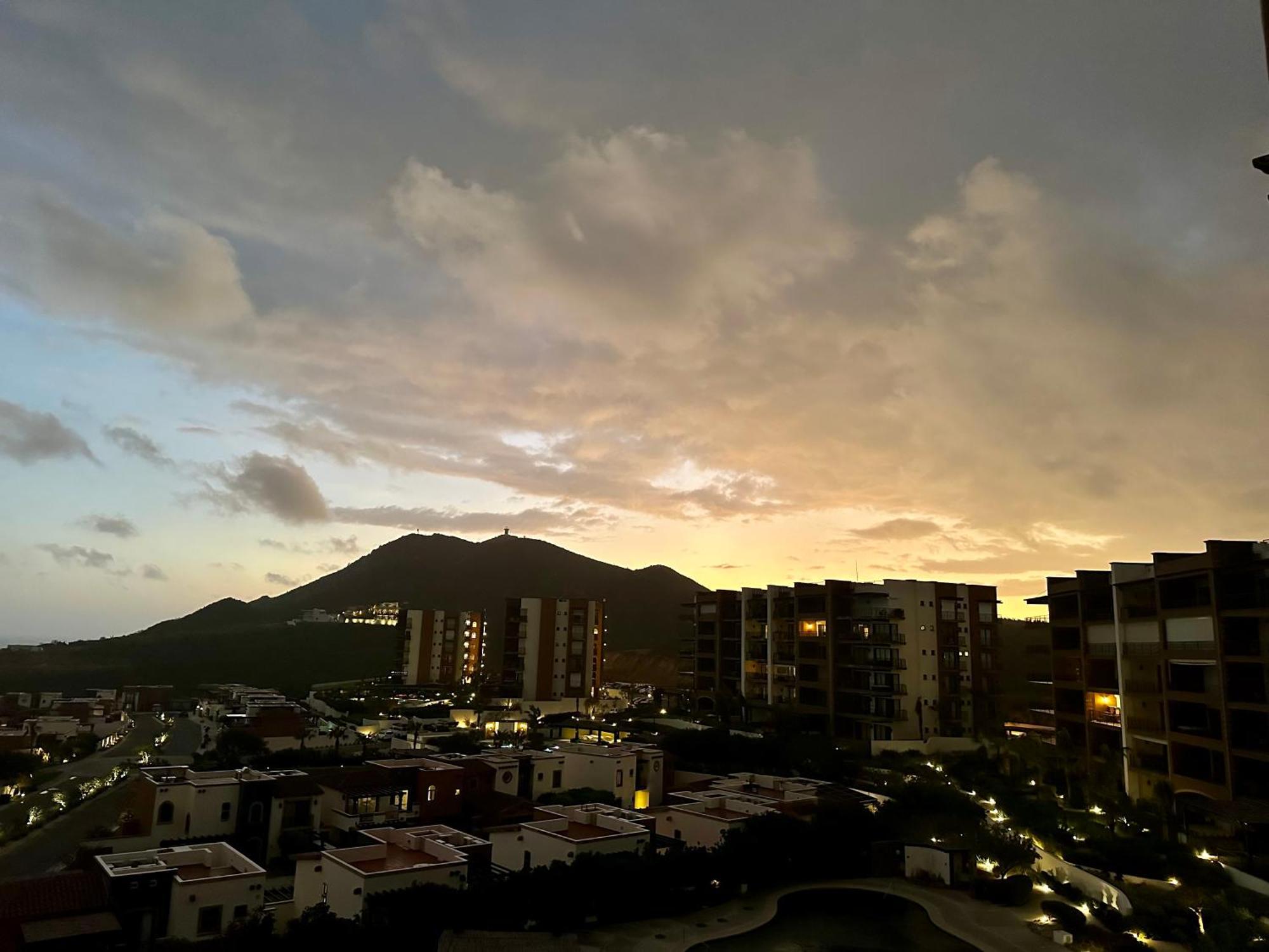 Exquisite 3br Ocean Views Access Apartamento *