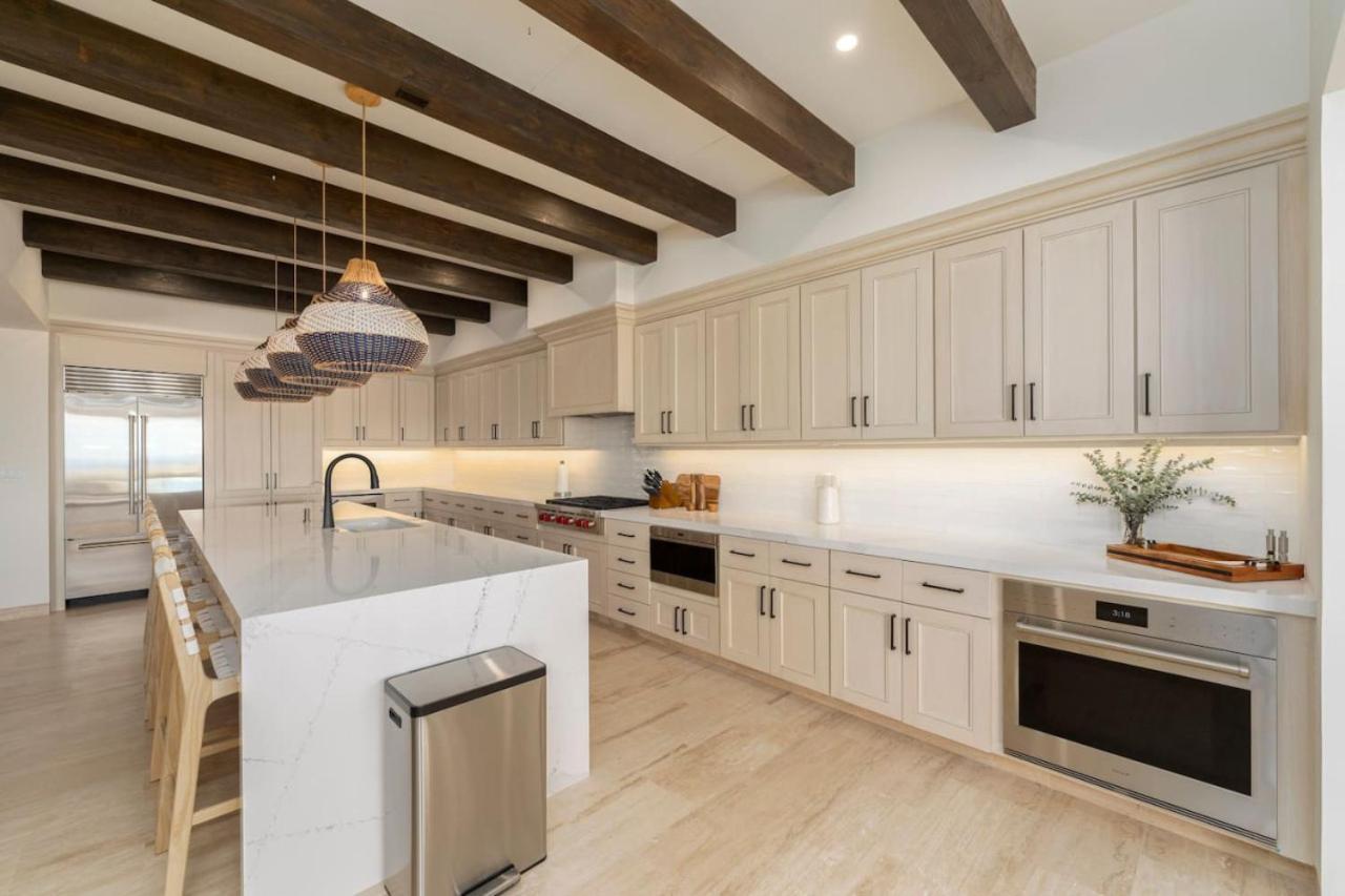 Stylish New Modern 5br At Quivira *