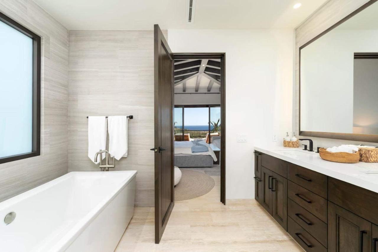 Stylish New Modern 5br At Quivira Holiday home