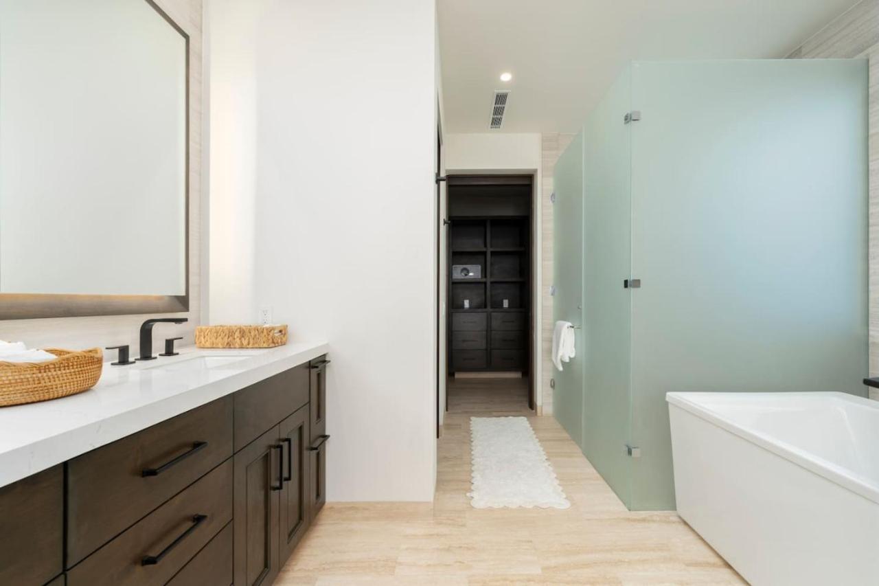 Stylish New Modern 5br At Quivira Holiday home